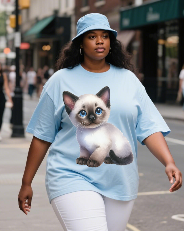 Adorable pets Women's Plus Size T-shirts