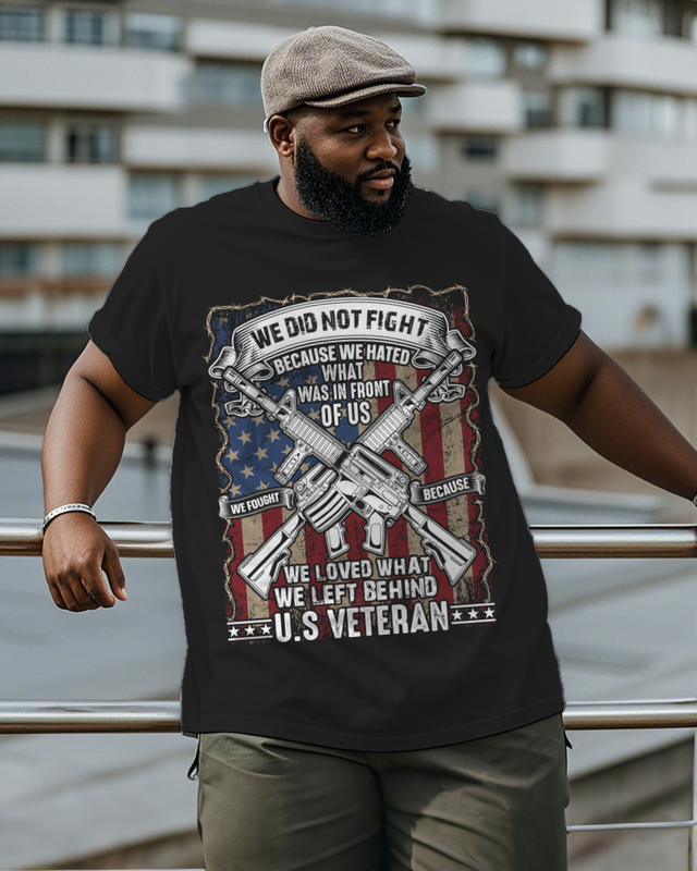 War - themed Silhouettes  Men's Plus Size Short Sleeve T-Shirt