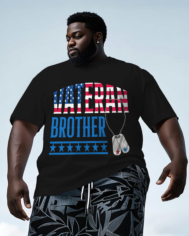 War - themed Silhouettes  Men's Plus Size Short Sleeve T-Shirt