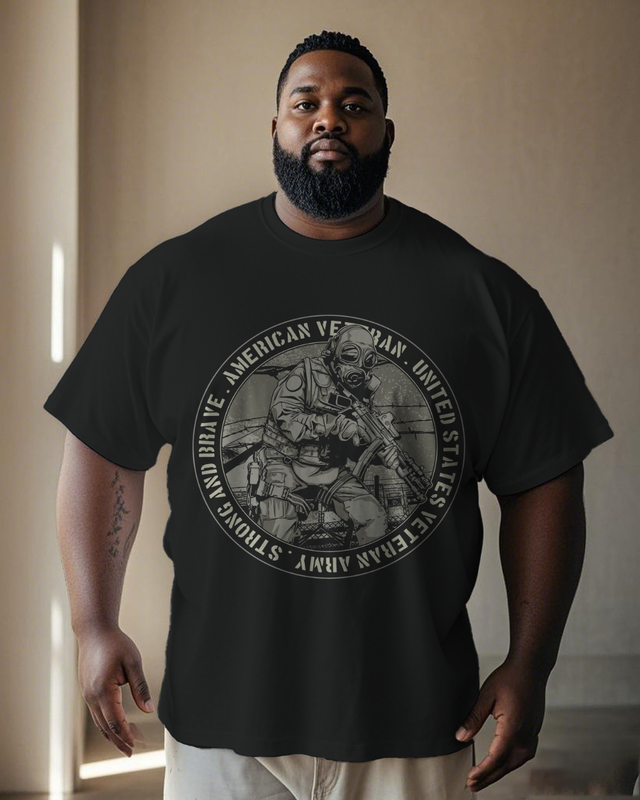 War - themed Silhouettes  Men's Plus Size Short Sleeve T-Shirt