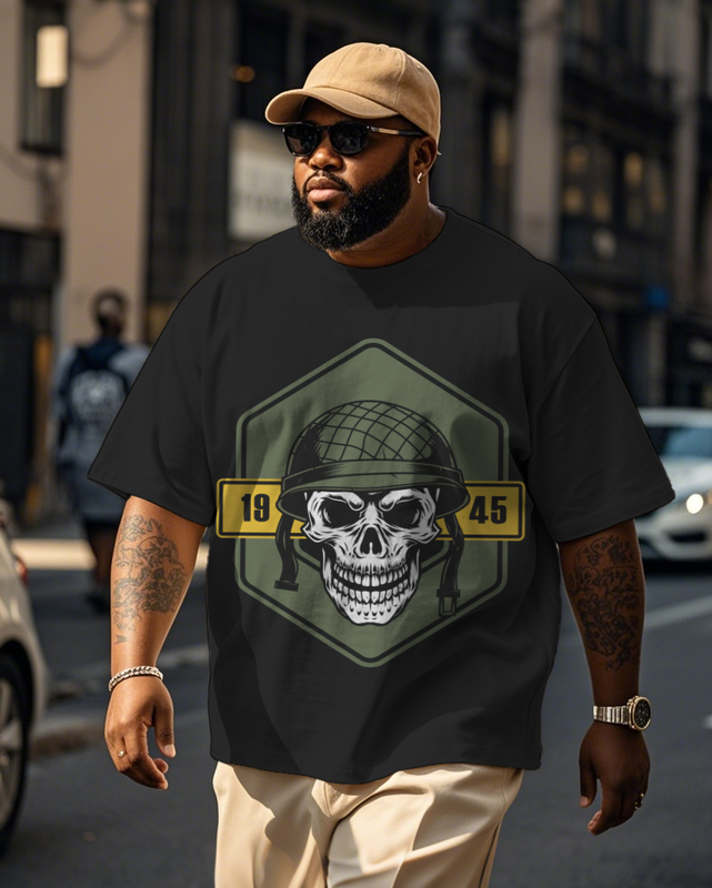 War - themed Silhouettes  Men's Plus Size Short Sleeve T-Shirt
