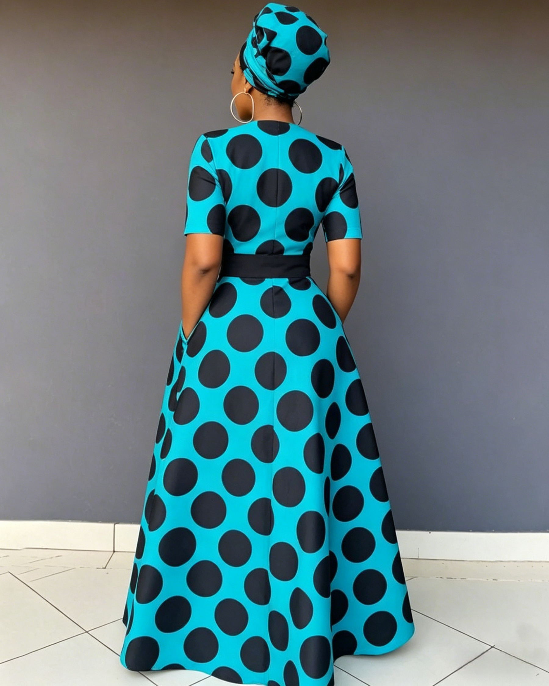V Neck Black Big Dots Short Sleeve Maxi Dress