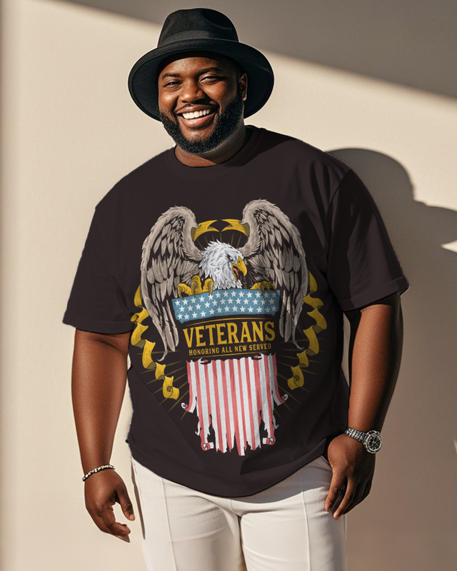 War - themed Silhouettes  Men's Plus Size Short Sleeve T-Shirt