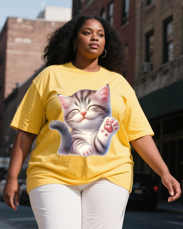 Adorable pets Women's Plus Size T-shirts