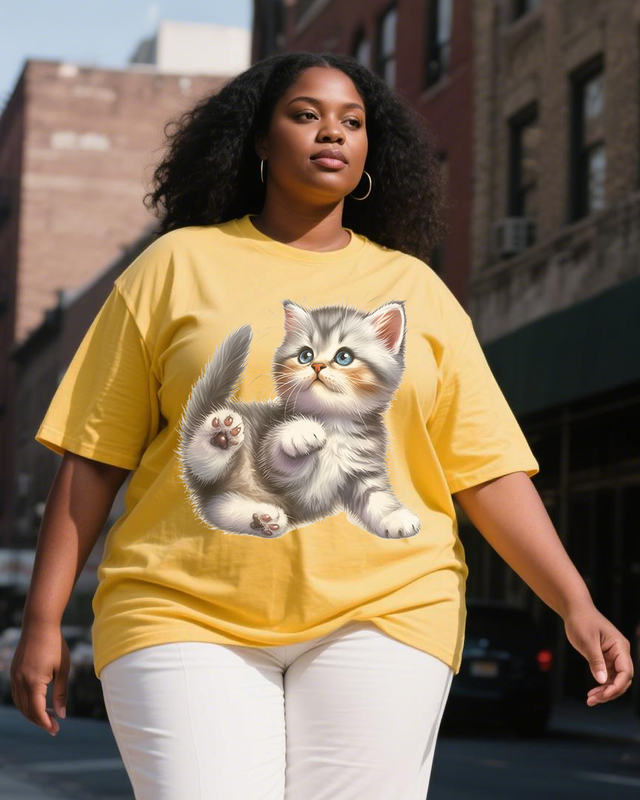 Adorable pets Women's Plus Size T-shirts