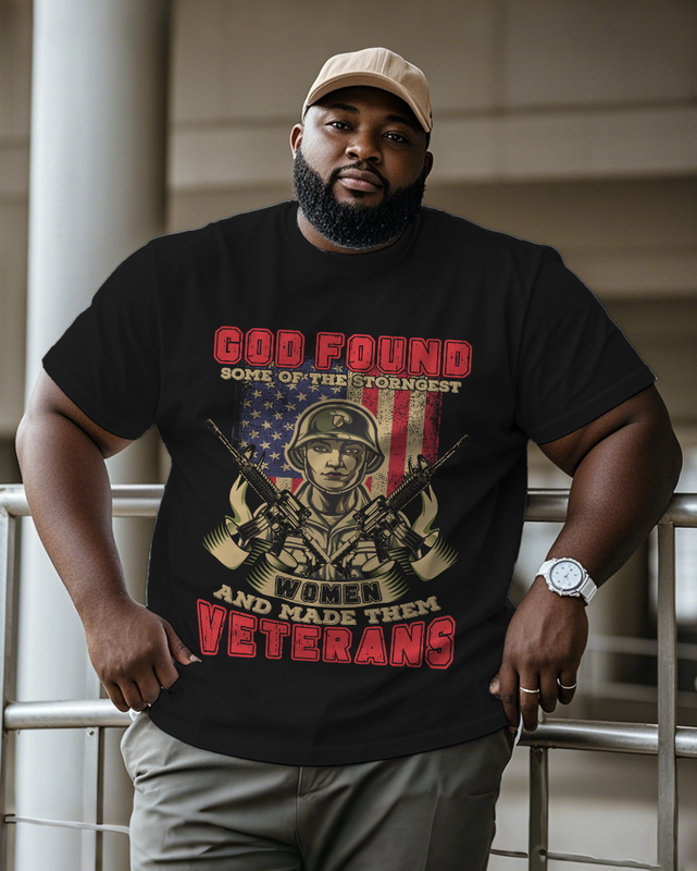 War - themed Silhouettes  Men's Plus Size Short Sleeve T-Shirt