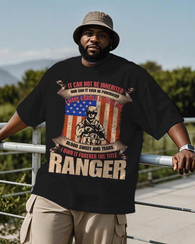 War - themed Silhouettes  Men's Plus Size Short Sleeve T-Shirt