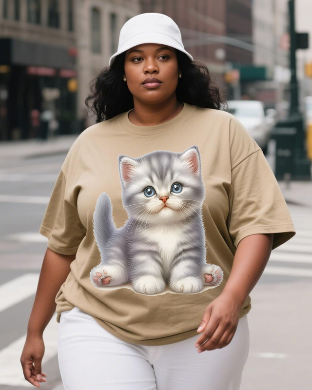 Adorable pets Women's Plus Size T-shirts