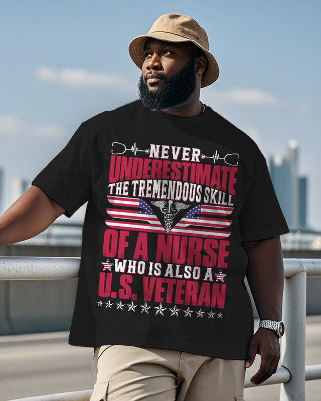 War - themed Silhouettes  Men's Plus Size Short Sleeve T-Shirt