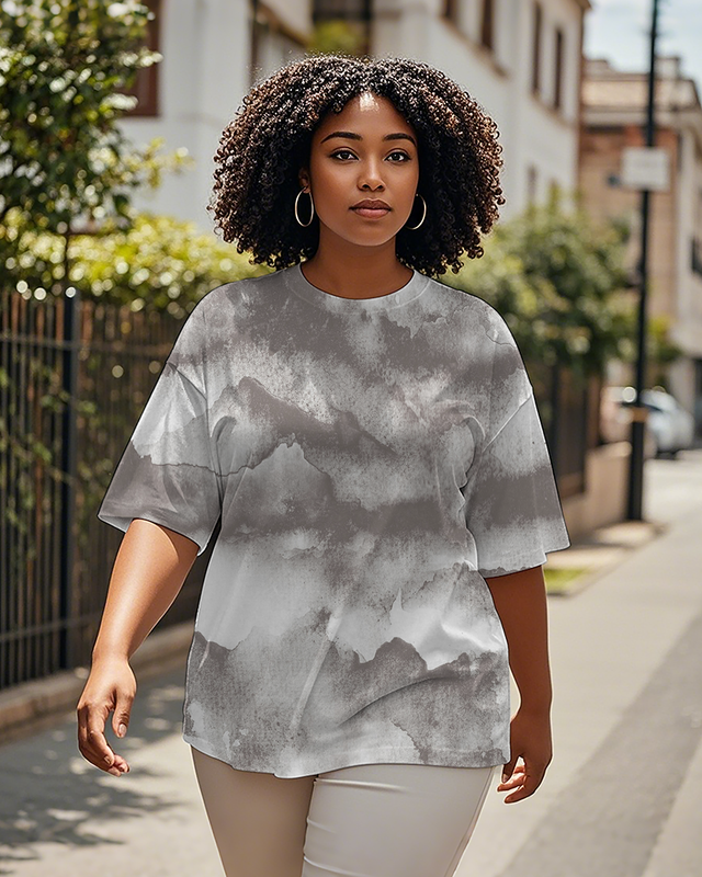 Dyeing Women's Plus Size T-shirts