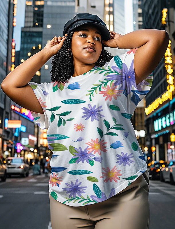 Purple and pink flowers Women's Plus Size T-shirts