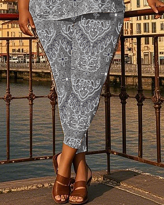 Women's creative pattern T-Shirt & Pants