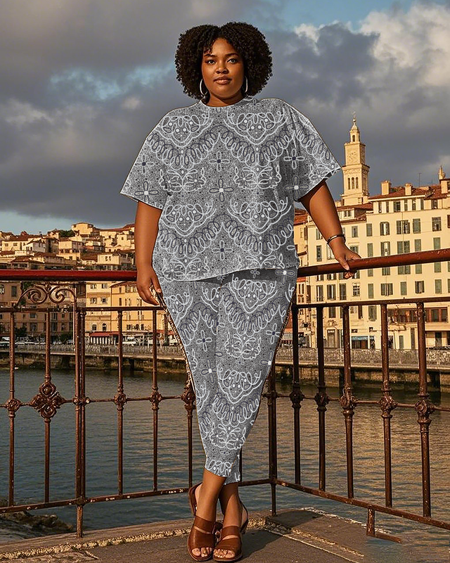 Women's creative pattern T-Shirt & Pants