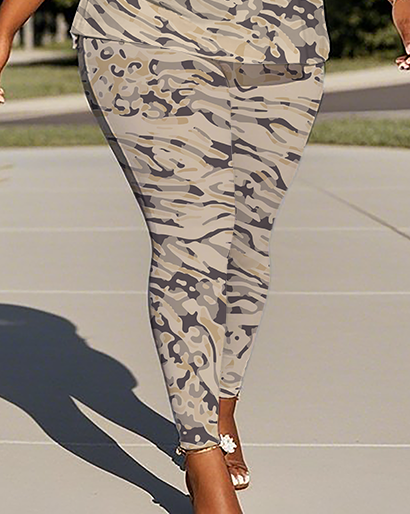 Women's Leopard print T-Shirt & Pants