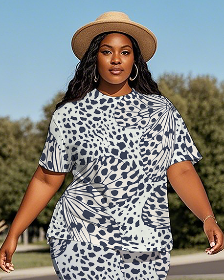 Women's Leopard print T-Shirt & Pants