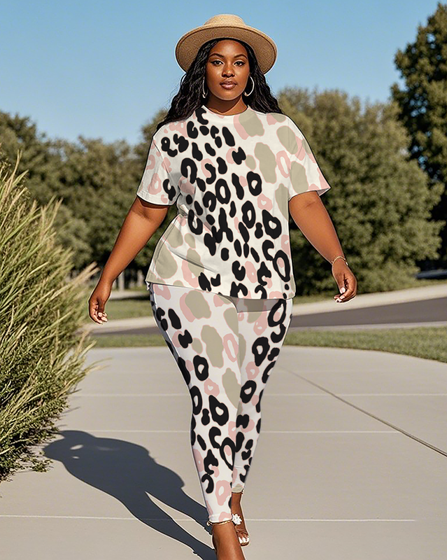 Women's Leopard print T-Shirt & Pants