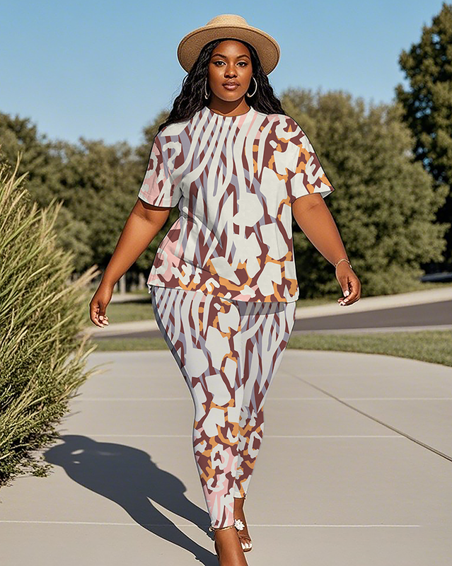 Women's Leopard print T-Shirt & Pants
