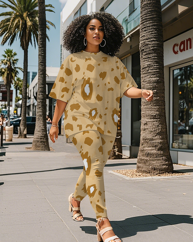 Women's Leopard print T-Shirt & Pants