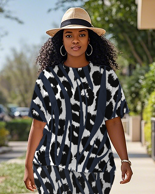 Women's Leopard print T-Shirt & Pants