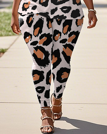 Women's Leopard print T-Shirt & Pants