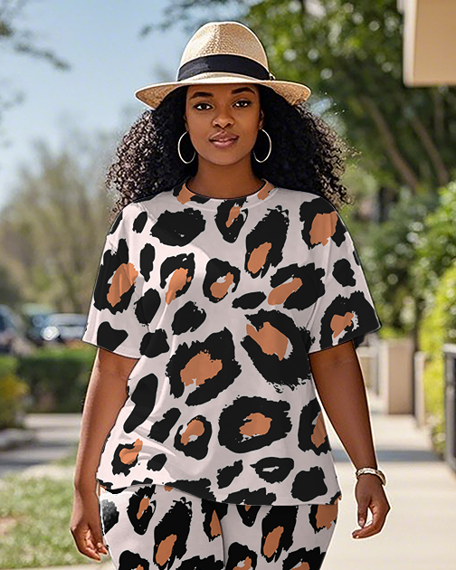 Women's Leopard print T-Shirt & Pants