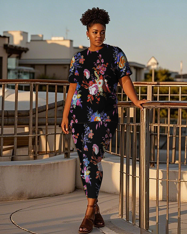 Women's flowers pattern T-Shirt & Pants