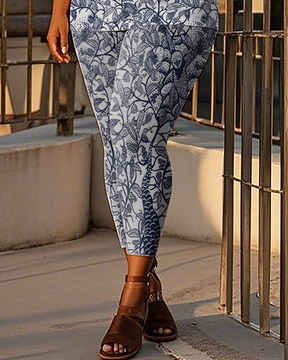 Women's forest and animals T-Shirt & Pants
