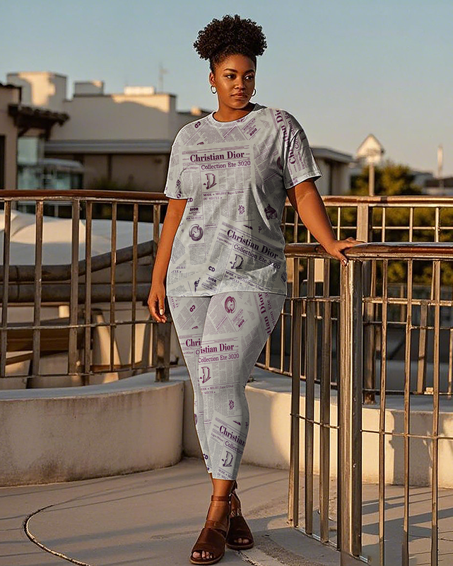 Women's newspaper pattern T-Shirt & Pants